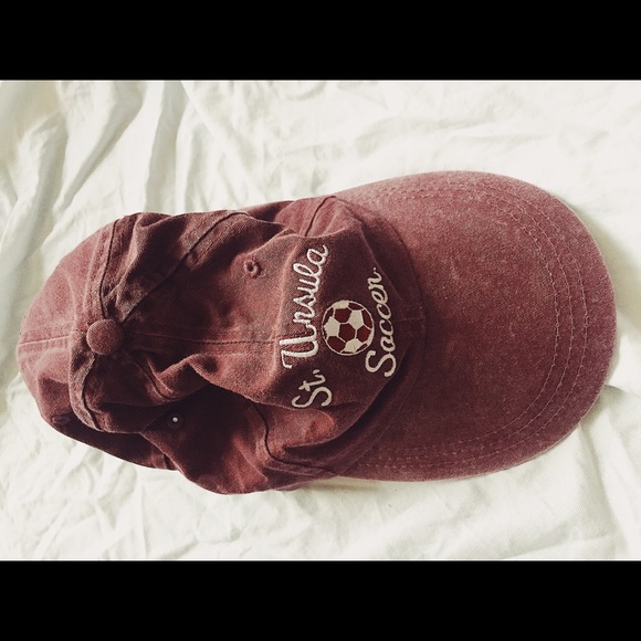 Baseball cap - Picture 1 of 4